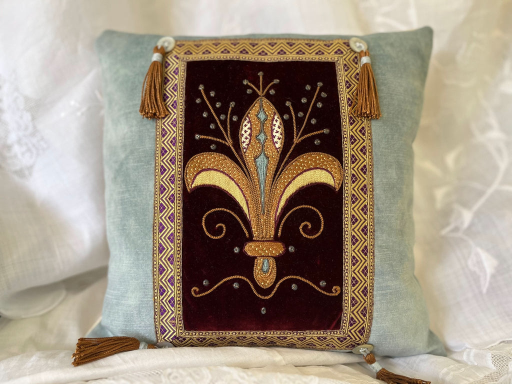 Fleur de Lys - Chanvre, Soie, et cetera