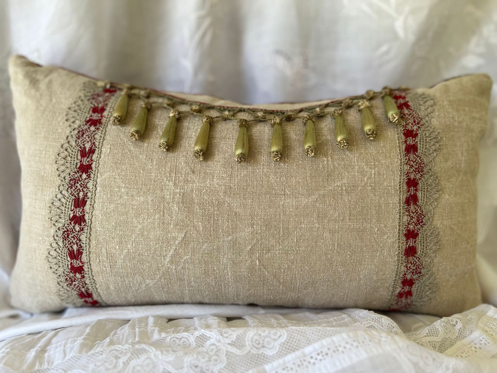 The Necklace Cushion - Chanvre, Soie, et cetera